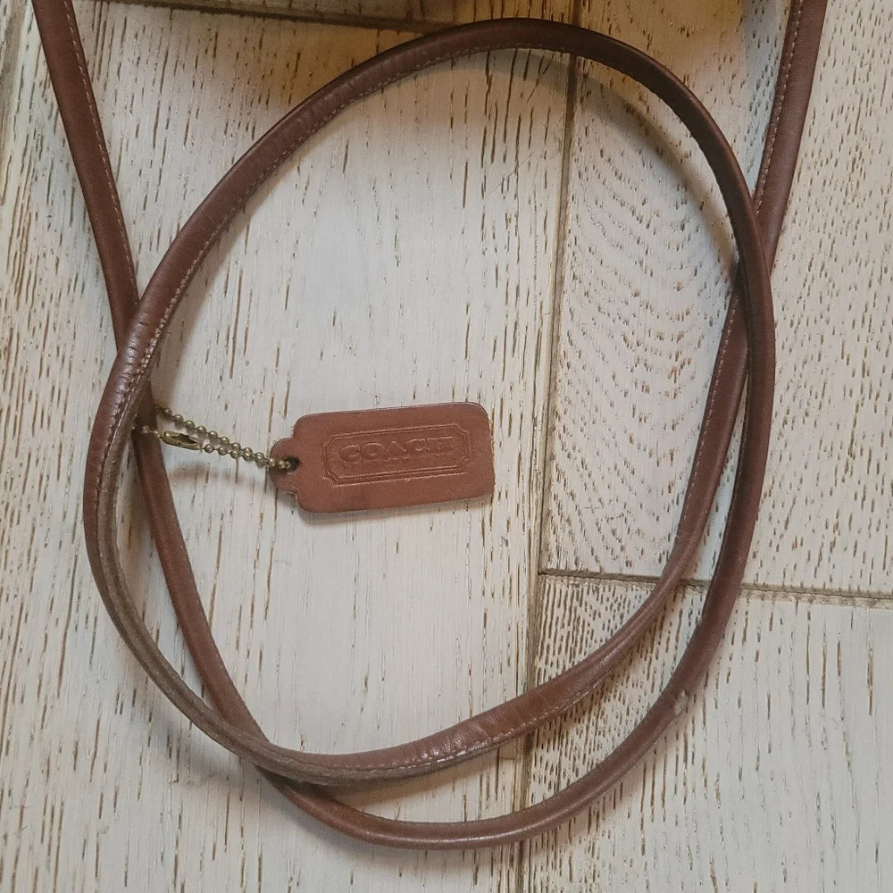 COACH True Vintage Kimball Zip Half Moon Crossbody Bag Classic British Tan - Picture 7 of 15